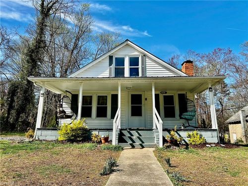 1408 Essex Place, Lenoir, NC, 28645 | Card Image