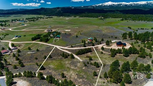 10342 Gamann Dr, Cascade, ID, 83611-5441 | Card Image