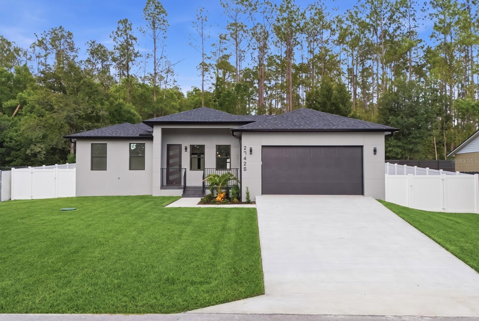Residential in BROOKSVILLE 2