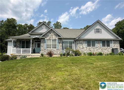 1437 Nectarine Rd, DANIELSVILLE, PA, 18038-9734 | Card Image