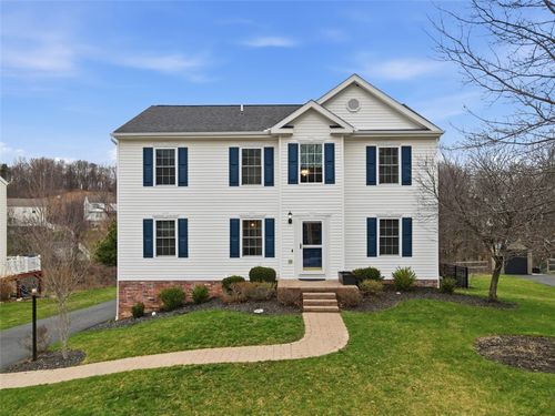 313 Diamond Drive, Moon/Crescent Twp, PA, 15108 | Card Image