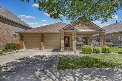 747 Westbury Ln, Georgetown, TX, 78633-1849 | Card Image