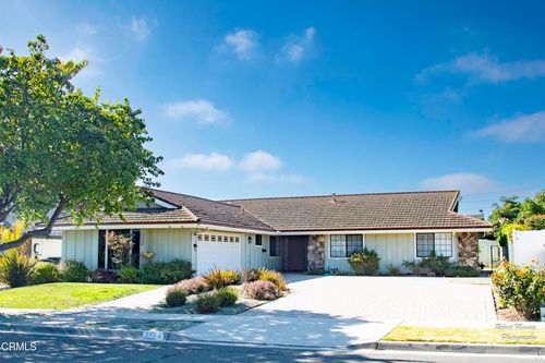 7584 Jackson St, Ventura, CA, 93003-2533 | Card Image
