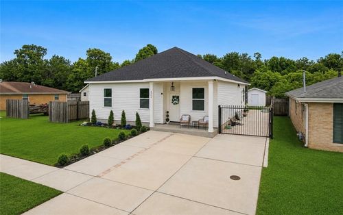 3116 Munster Blvd, Meraux, LA, 70075-2011 | Card Image
