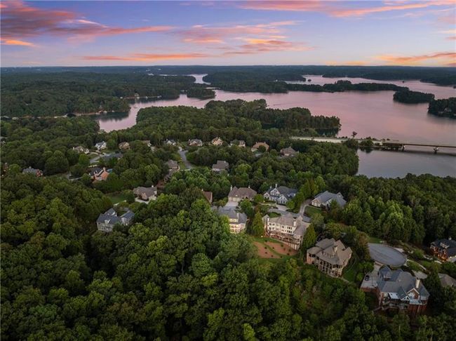 3726 Wavespray Ct, House other with 5 bedrooms, 5 bathrooms and 1 parking in Gainesville GA | Image 108