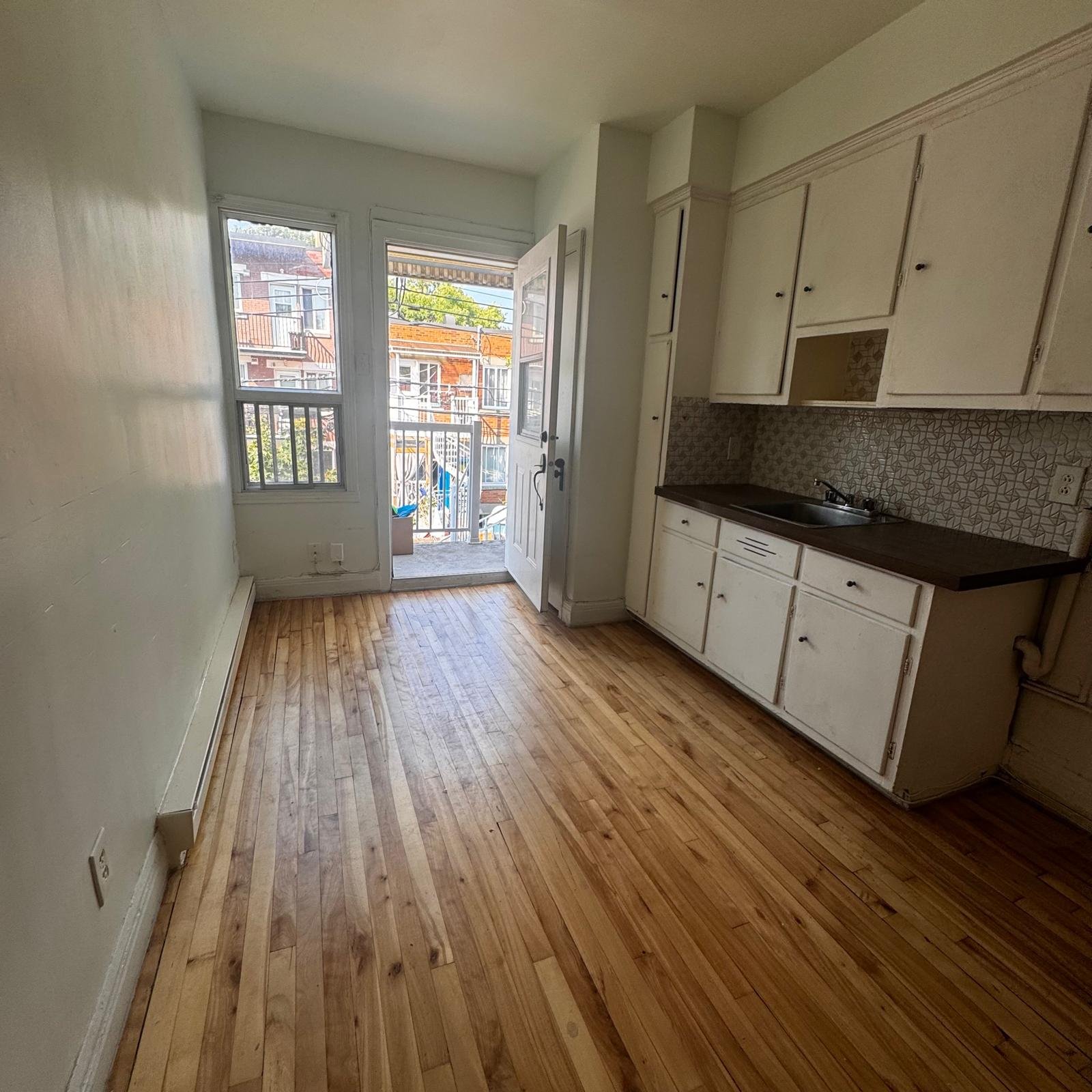 Residential Lease in Montréal (Villeray/Saint-Michel/Parc-Extension) 4