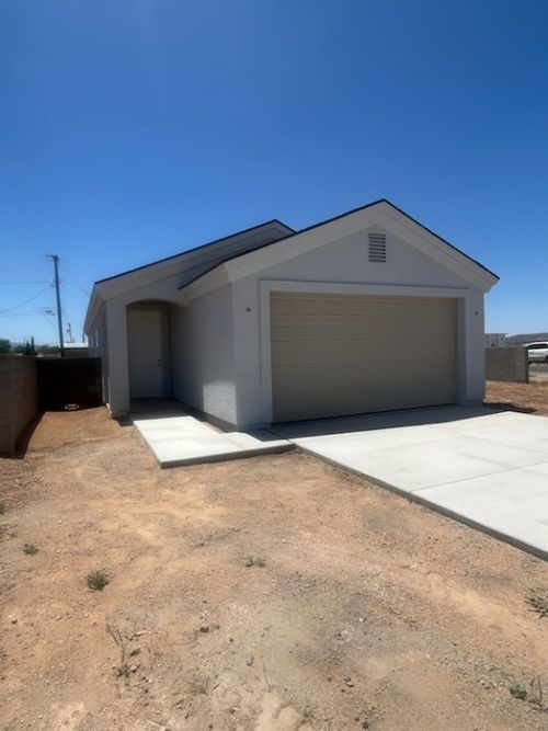 3500 E Thompson Ave, Kingman, AZ, 86409-2277 | Card Image