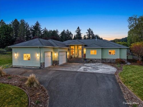 1163 Elizabeth Barcus Way, Fortuna, CA, 95540 | Card Image