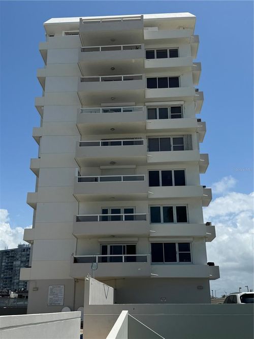 601-4939 Ave Isla Verde, Carolina, PR, 00979-5458 | Card Image