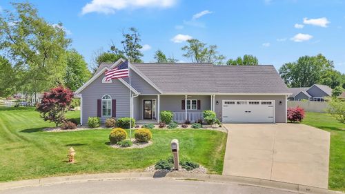 3901 W Geranium Ln, Bloomington, IN, 47404-1437 | Card Image