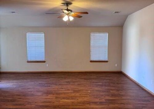 1712 Riviera Ln, Oklahoma City, OK, 73128-7007 | Card Image