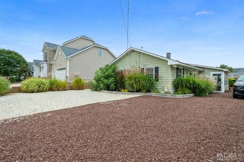 17 Bayview Avenue, Berkeley, NJ, 08721 | Card Image