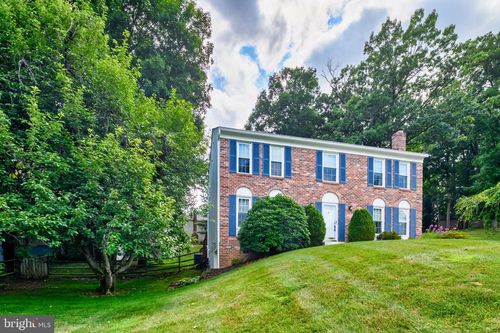 2148 Sagebrush Ct, ELDERSBURG, MD, 21784-7017 | Card Image