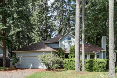 1449 Nw Island Lake Rd, Silverdale, WA, 98383-9485 | Card Image