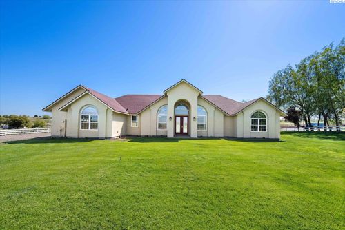 420 Tuck Rd, Eltopia, WA, 99330 | Card Image