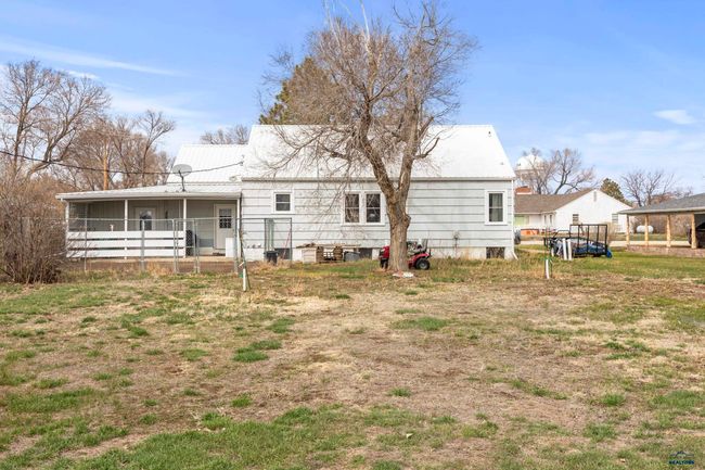 CHESTNUT - 309 Other, House other with 4 bedrooms, 2 bathrooms and null parking in Kadoka SD | Image 37