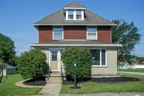 1300 Sycamore St, Connellsville, PA, 15425-4731 | Card Image