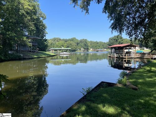 409 Ridgewood Dr, Waterloo, SC, 29384-5012 | Card Image