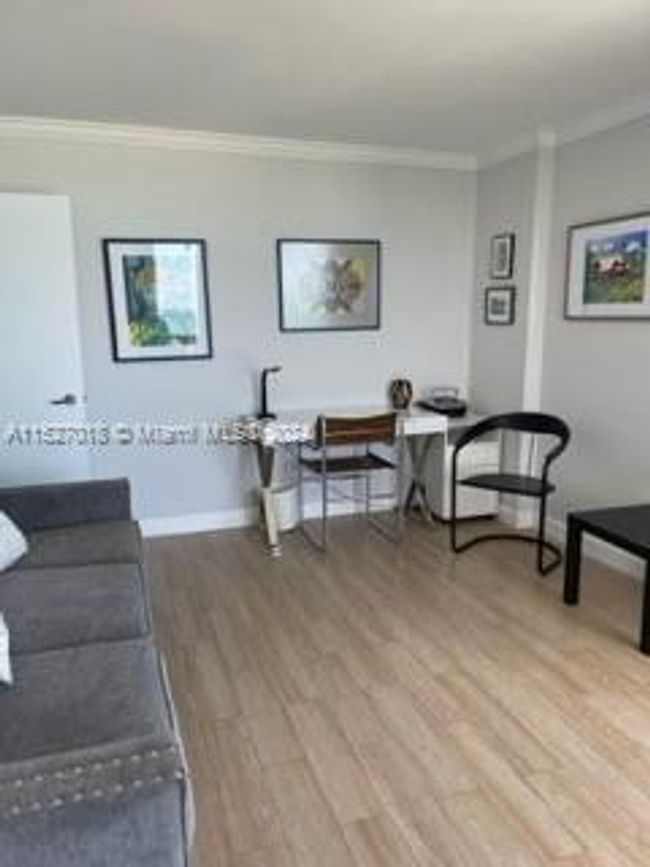 APT-509 - 6767 Collins Ave, Condo with 2 bedrooms, 2 bathrooms and null parking in Miami Beach FL | Image 7