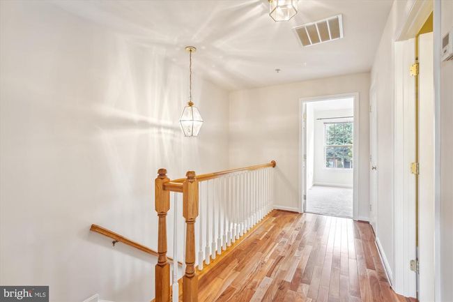 6119 Madison Crest Ct, Townhouse with 3 bedrooms, 4 bathrooms and null parking in FALLS CHURCH VA | Image 21