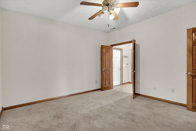 793 Shepherds Way, Condo with 2 bedrooms, 2 bathrooms and null parking in Greenwood IN | Image 7