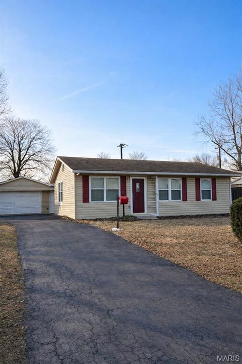 455 S 6th St, Caseyville, IL, 62232-1313 | Card Image
