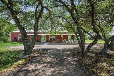 581 County Road 487, House other with 4 bedrooms, 2 bathrooms and null parking in Stephenville TX | Image 3