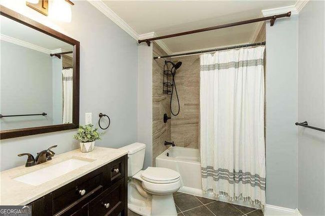 640 Lake Medlock Dr, House other with 6 bedrooms, 5 bathrooms and 2 parking in Johns Creek GA | Image 46