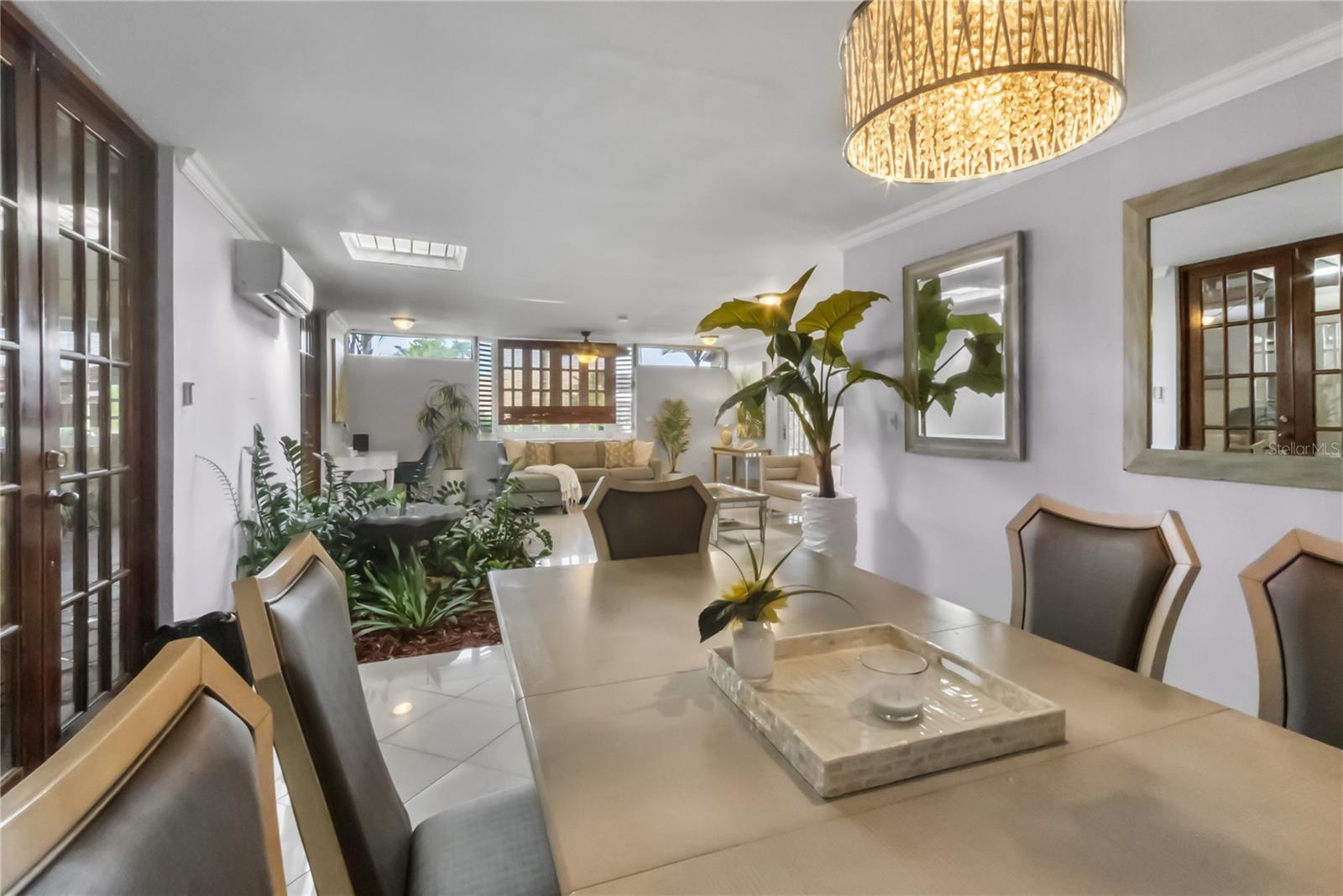 Residential en venta en HUMACAO, AD5 CALLE BALEARES, 1628 m²
