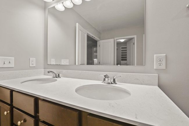 709 Salisbury St, House other with 3 bedrooms, 2 bathrooms and null parking in Pickerington OH | Image 25