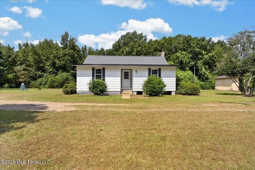 87 Dinan Church Rd, Tylertown, MS, 39667-6503 | Card Image