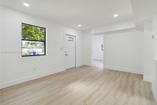4730 Ne 15 Th Ave, House other with 2 bedrooms, 2 bathrooms and null parking in Pompano Beach FL | Image 4