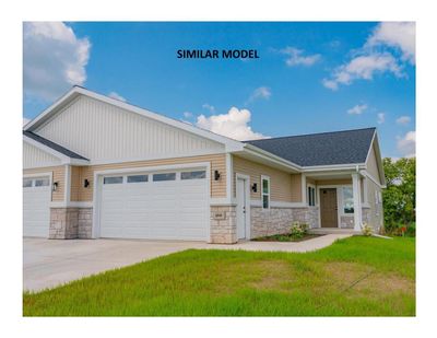 1460 Palm Grass Way, House other with 2 bedrooms, 2 bathrooms and null parking in Stoughton WI | Image 2