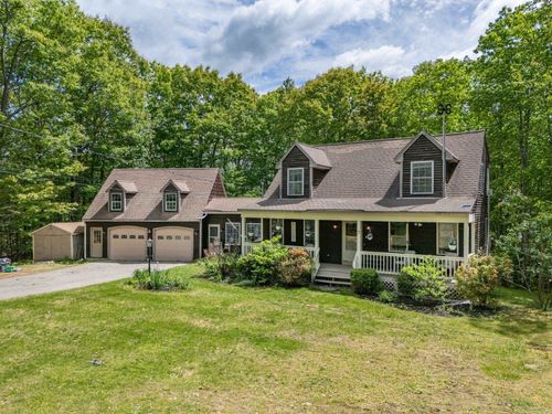 7 Shiere Way, Strafford, NH, 03884-6673 | Card Image