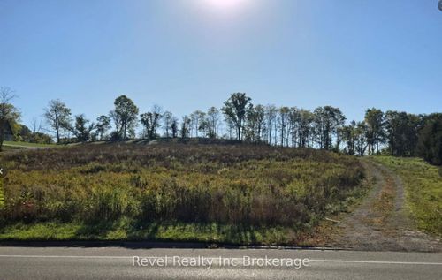 584518 Beachville Rd, South West Oxford, ON, N0J1A0 | Card Image