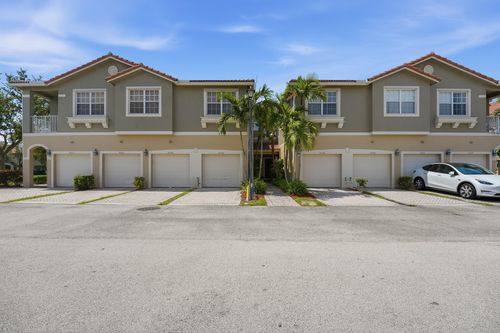 9056 Plymouth Pl, Tamarac, FL, 33321-4168 | Card Image
