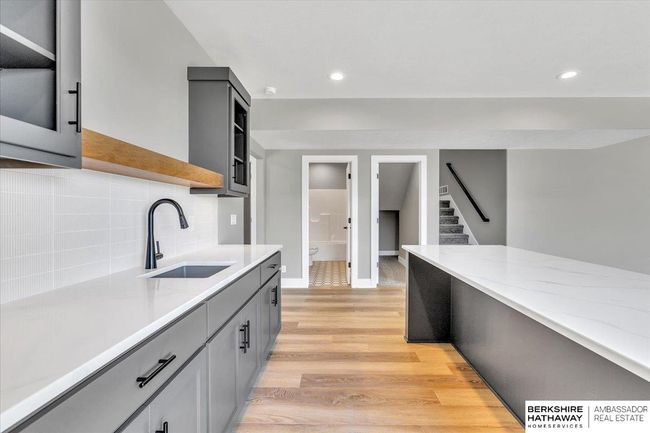 5510 N 212 Th Ave, House other with 5 bedrooms, 3 bathrooms and 4 parking in Elkhorn NE | Image 38