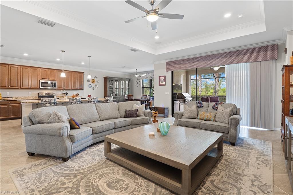 Residential in ESTERO