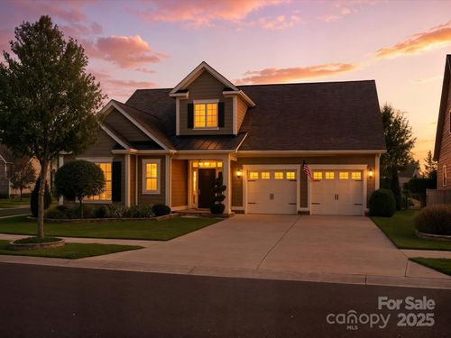 2005 Henshaw Rd, Waxhaw, NC, 28173-4543 | Card Image