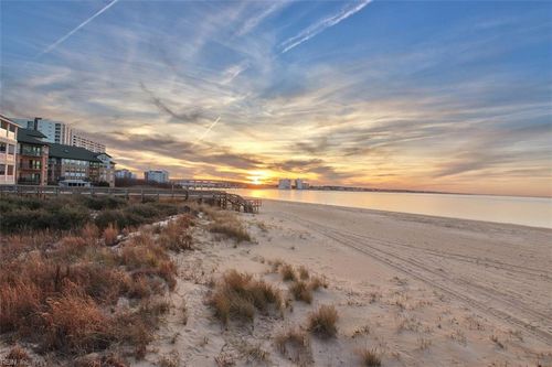 2304 Poseidon Ct, Virginia Beach, VA, 23451-1050 | Card Image