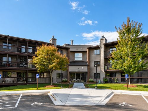 307-4300 Trenton Ln N, Plymouth, MN, 55442-2851 | Card Image