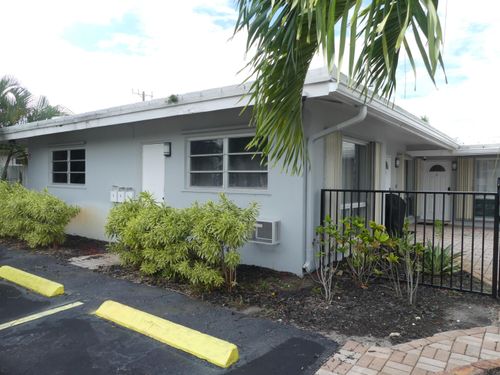 1761 Ne 55th St, Fort Lauderdale, FL, 33334-5877 | Card Image