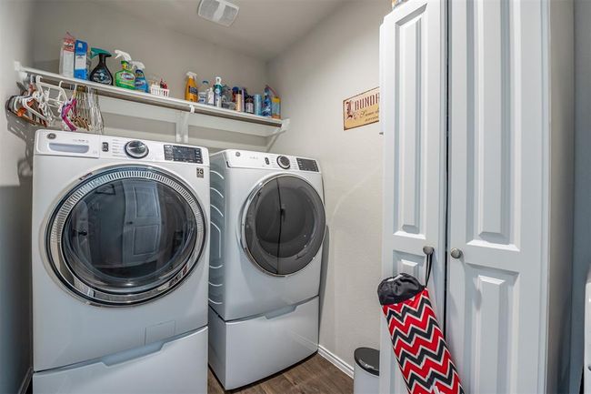 4030 Country Club Dr, House other with 4 bedrooms, 2 bathrooms and 2 parking in Baytown TX | Image 23