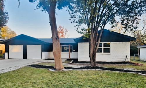 5000 Wyoming Trl, North Richland Hills, TX, 76180-7210 | Card Image