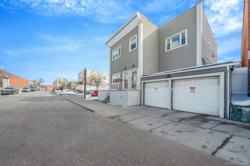 127-18 89th Ave, Richmond Hill, NY, 11418 | Card Image