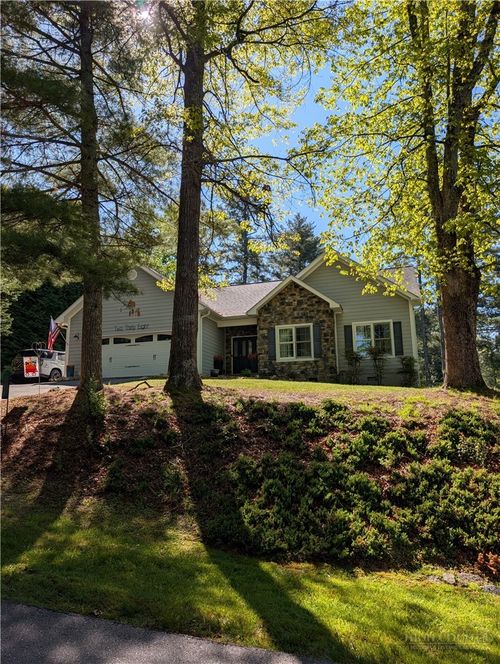 238 Olde Beau Blvd, Glade Valley, NC, 28627 | Card Image