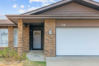 70 Dobler Ave, House detached with 5 bedrooms, 3 bathrooms and 4 parking in Red Deer AB | Image 2