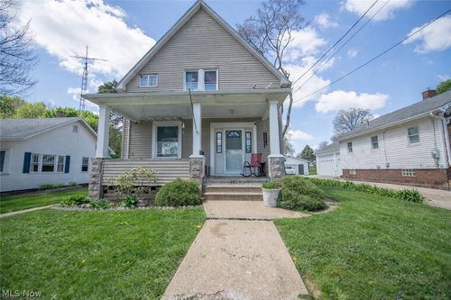 2605 Demington Ave Nw, Canton, OH, 44708-2420 | Card Image