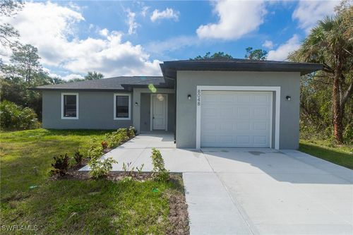 8048 Sherwood Cir, LABELLE, FL, 33935-5421 | Card Image