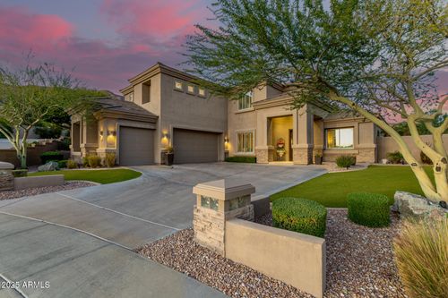 203 W Desert Flower Ln, Phoenix, AZ, 85045-0444 | Card Image